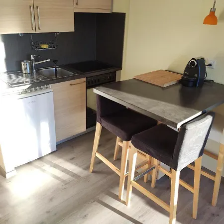 Studio For 4 Near Lift Apartment Veysonnaz